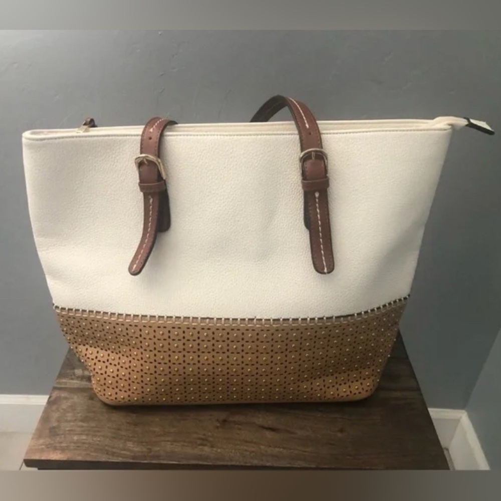 NWOT Lilac + Black Purse